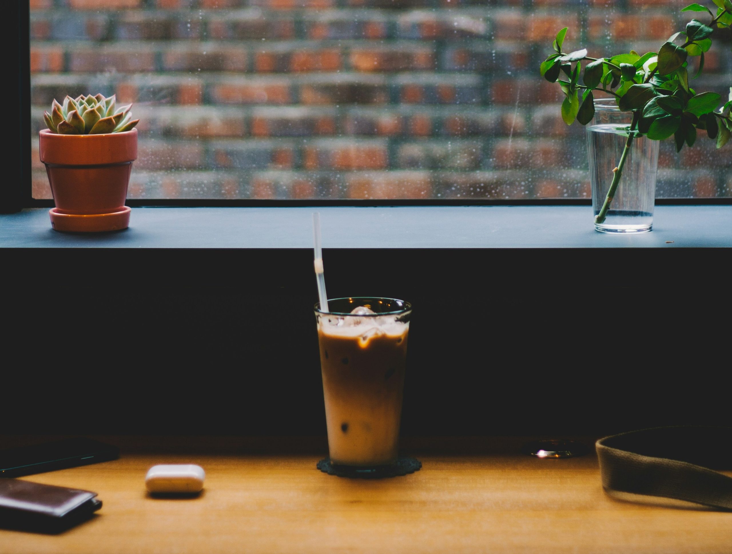 梅雨時期の不調に負けない！スッキリ過ごすための3つの秘訣